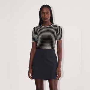 EVERLANE - Sweater Tee in Ultrasoft Merino - Black and White - XS